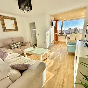 Apartamento Gorgeous At The Sea In La Carihuela!, Torremolinos